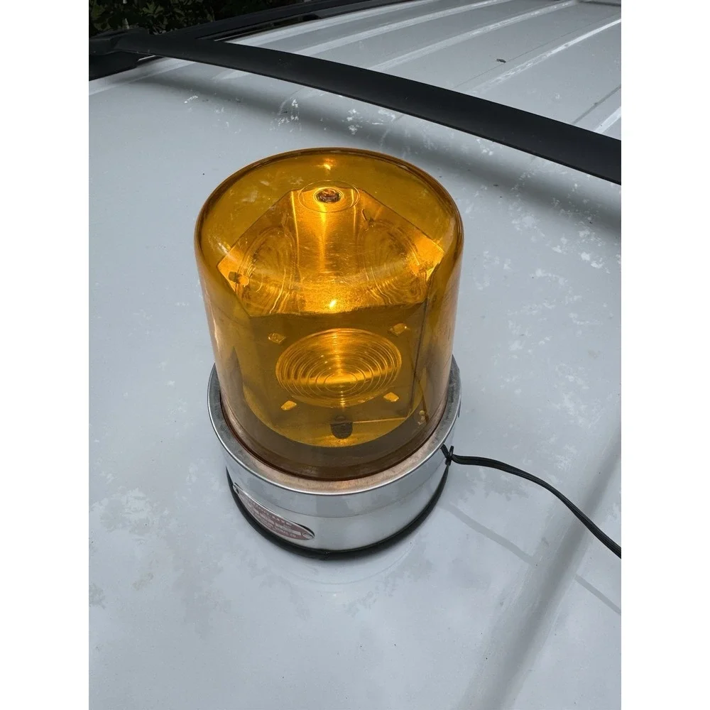 Vintage North American Signal Co. Action-LITE Revolving Amber Light Model BB - M